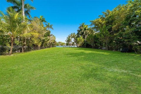 Купить виллу или дом в Майами-Бич, Флорида № 2050363 - фото 9