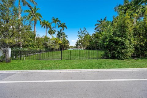 Купить виллу или дом в Майами-Бич, Флорида № 2050363 - фото 8