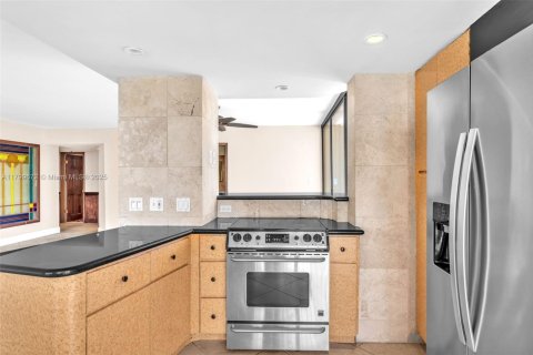 Condominio en venta en Miami Beach, Florida, 2 dormitorios, 133.78 m2 № 1874423 - foto 21