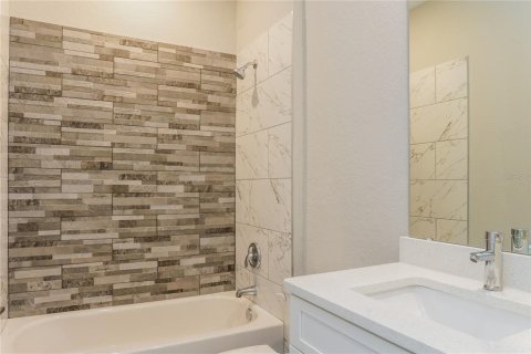 Casa en alquiler en Kissimmee, Florida, 4 dormitorios, 155.15 m2 № 2167057 - foto 5