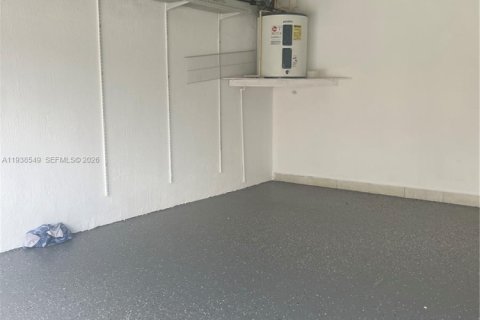 Casa en alquiler en Homestead, Florida, 3 dormitorios, 161.65 m2 № 1996145 - foto 9