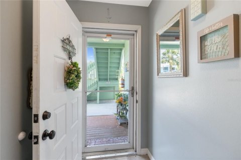 Condo in Sebastian, Florida, 2 bedrooms  № 1793625 - photo 7
