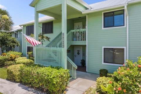 Condo in Sebastian, Florida, 2 bedrooms  № 1793625 - photo 2
