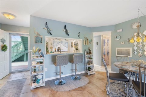 Condo in Sebastian, Florida, 2 bedrooms  № 1793625 - photo 11