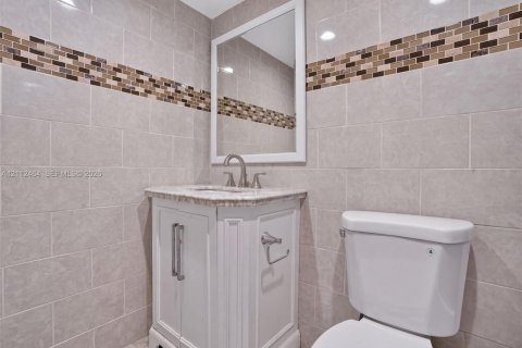 Купить таунхаус в Дейви, Флорида 2 спальни, 120.03м2, № 2434246 - фото 25