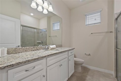 House in Davenport, Florida 10 bedrooms, 408.68 sq.m. № 1743716 - photo 24