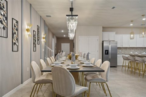 House in Davenport, Florida 10 bedrooms, 408.68 sq.m. № 1743716 - photo 7