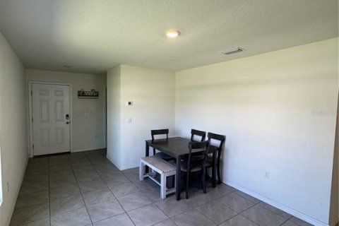 House in Palmetto, Florida 3 bedrooms, 142.05 sq.m. № 2205976 - photo 9