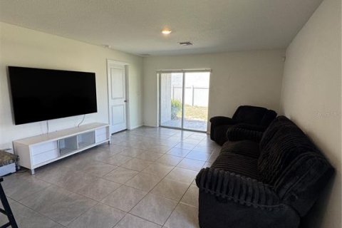 House in Palmetto, Florida 3 bedrooms, 142.05 sq.m. № 2205976 - photo 7