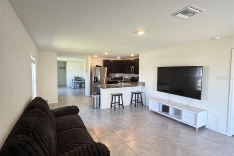 House in Palmetto, Florida 3 bedrooms, 142.05 sq.m. № 2205976 - photo 8