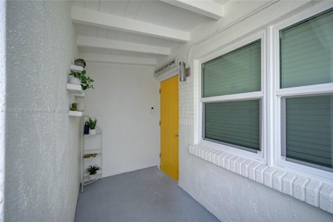 House in Palm Beach Gardens, Florida 3 bedrooms, 110.37 sq.m. № 1808980 - photo 30