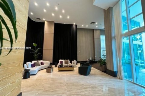 Купить кондоминиум в Майами, Флорида 1 спальня, 71.91м2, № 2049438 - фото 30