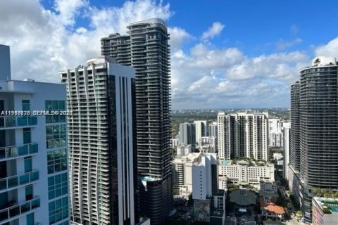 Купить кондоминиум в Майами, Флорида 1 спальня, 71.91м2, № 2049438 - фото 17