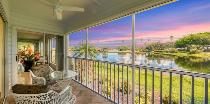 Condo in Bradenton, Florida, 2 bedrooms № 2202488