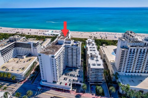 Copropriété à vendre à Miami Beach, Floride: 48.31 m2 № 1895939 - photo 23