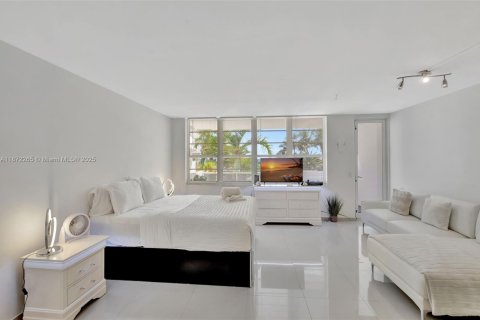 Copropriété à vendre à Miami Beach, Floride: 48.31 m2 № 1895939 - photo 5