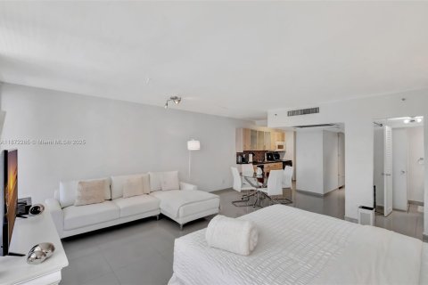 Copropriété à vendre à Miami Beach, Floride: 48.31 m2 № 1895939 - photo 7