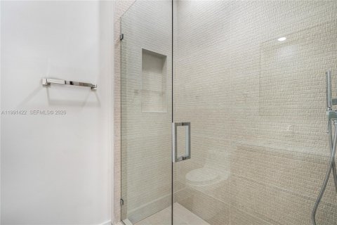 Touwnhouse à vendre à Miami, Floride: 4 chambres № 2052206 - photo 29