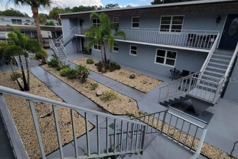 Appartement à louer à Clearwater, Floride: 2 chambres, 106.84 m2 № 2317332 - photo 3