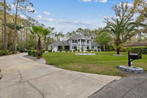 House in Wesley Chapel, Florida 4 bedrooms, 401.15 sq.m. № 1574971 - photo 25