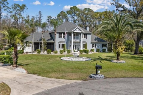 House in Wesley Chapel, Florida 4 bedrooms, 401.15 sq.m. № 1574971 - photo 14