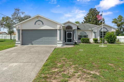 Casa en Spring Hill, Florida 3 dormitorios, 129.41 m2 № 2373035