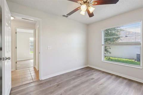 Villa ou maison à vendre à Deltona, Floride: 3 chambres, 112.41 m2 № 1829066 - photo 17