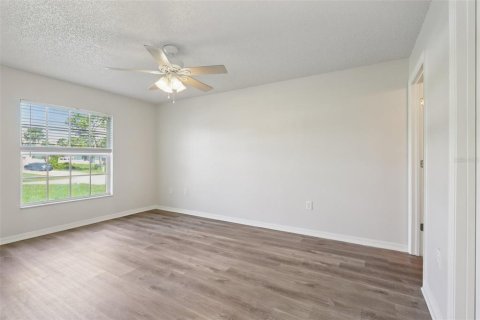 Villa ou maison à vendre à Deltona, Floride: 3 chambres, 112.41 m2 № 1829066 - photo 22