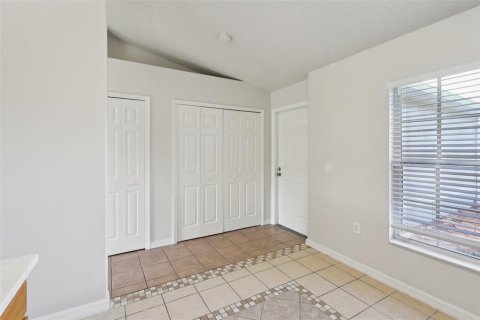 Villa ou maison à vendre à Deltona, Floride: 3 chambres, 112.41 m2 № 1829066 - photo 15