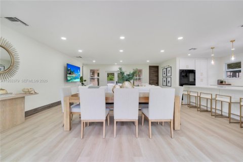 Casa en alquiler en Palm Beach Gardens, Florida, 3 dormitorios, 212.28 m2 № 2010189 - foto 8