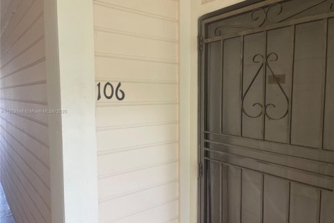 Condominio en venta en Miami, Florida, 2 dormitorios, 84.26 m2 № 1926719 - foto 5