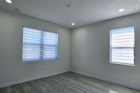 Touwnhouse à louer à Tampa, Floride: 3 chambres, 148.27 m2 № 2427389 - photo 20