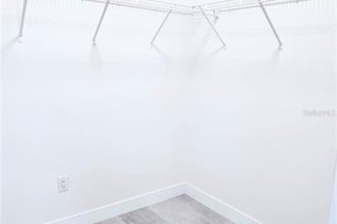 Touwnhouse à louer à Tampa, Floride: 3 chambres, 148.27 m2 № 2427389 - photo 15