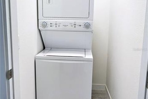 Touwnhouse à louer à Tampa, Floride: 3 chambres, 148.27 m2 № 2427389 - photo 21