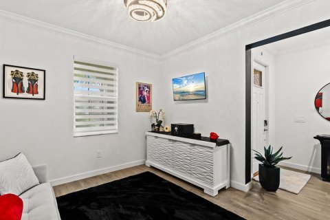 Villa ou maison à vendre à Wimauma, Floride: 2 chambres, 163.6 m2 № 2205189 - photo 9