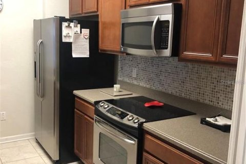 Снять в аренду кондоминиум в Орландо, Флорида 5 комнат, 115.85м2, № 2099946 - фото 7