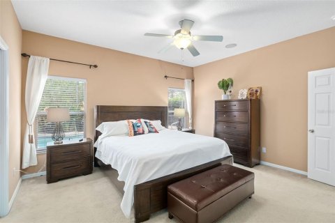 House in Windermere, Florida 4 bedrooms, 232.35 sq.m. № 1918849 - photo 18