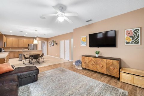 House in Windermere, Florida 4 bedrooms, 232.35 sq.m. № 1918849 - photo 15