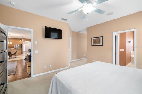 House in Windermere, Florida 4 bedrooms, 232.35 sq.m. № 1918849 - photo 16