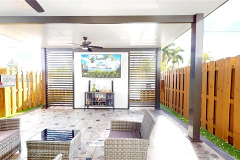 Touwnhouse à louer à Homestead, Floride: 3 chambres № 1999241 - photo 15