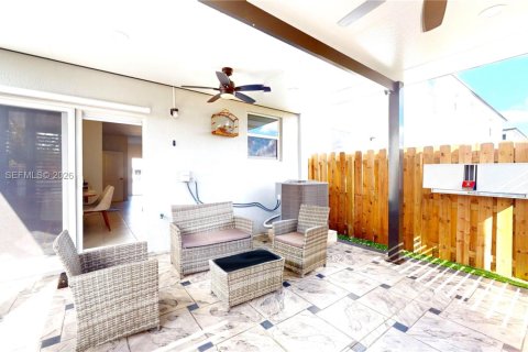 Touwnhouse à louer à Homestead, Floride: 3 chambres № 1999241 - photo 17