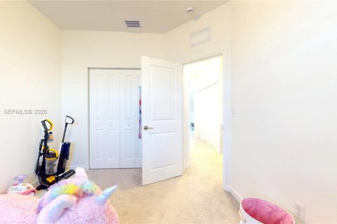 Touwnhouse à louer à Homestead, Floride: 3 chambres № 1999241 - photo 19