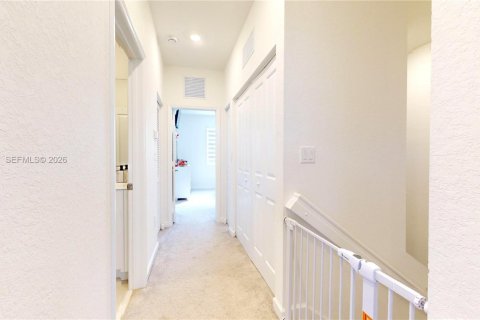 Touwnhouse à louer à Homestead, Floride: 3 chambres № 1999241 - photo 18