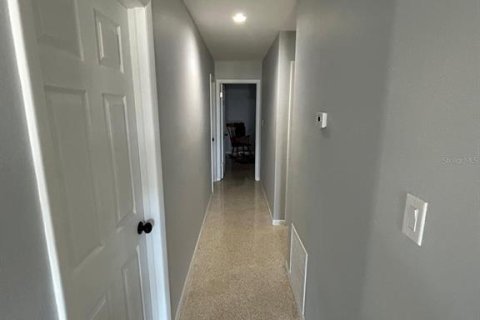 Casa en alquiler en Venice, Florida, 4 dormitorios, 165.37 m2 № 1718439 - foto 15