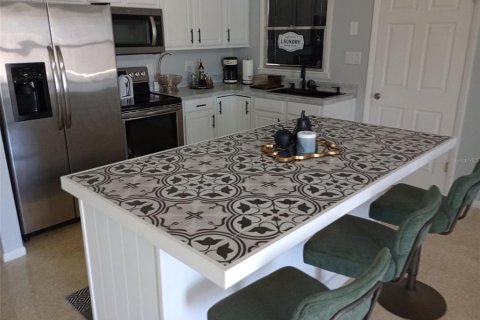 Casa en alquiler en Venice, Florida, 4 dormitorios, 165.37 m2 № 1718439 - foto 2
