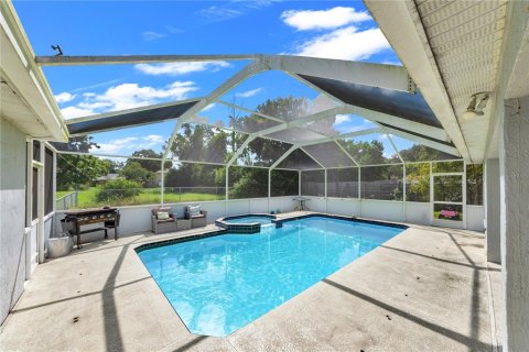 Villa ou maison à vendre à Spring Hill, Floride: 3 chambres, 183.39 m2 № 2400247 - photo 27