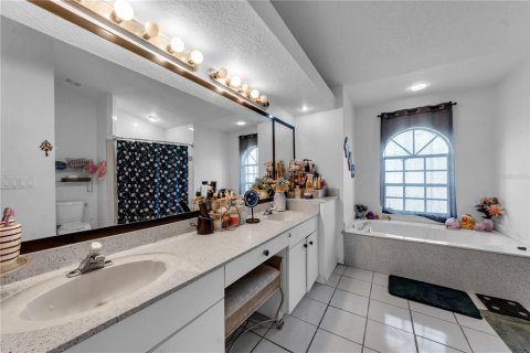 Villa ou maison à vendre à Spring Hill, Floride: 3 chambres, 183.39 m2 № 2400247 - photo 22