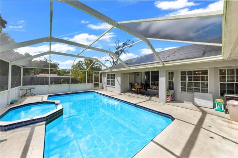 Villa ou maison à Spring Hill, Floride 3 chambres, 183.39 m2 № 2400247