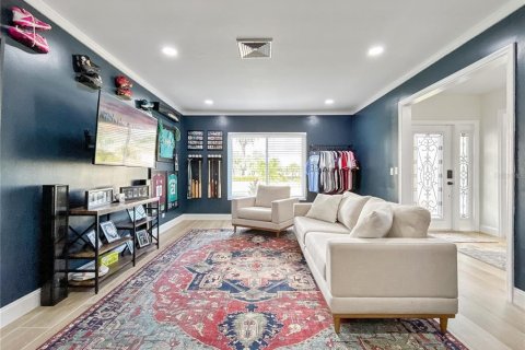 Casa en venta en Saint Petersburg, Florida, 3 dormitorios, 219.9 m2 № 2213877 - foto 18
