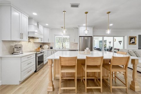 Casa en venta en Saint Petersburg, Florida, 3 dormitorios, 219.9 m2 № 2213877 - foto 7